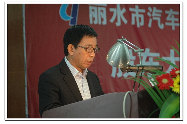 總經(jīng)理虞大貴作《股份有限公司董事、監(jiān)事候選人推薦情況說(shuō)明》